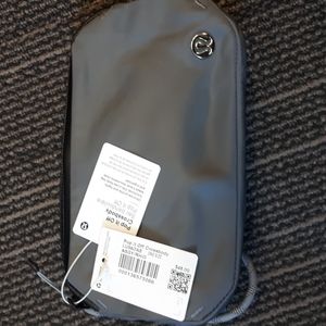 BNWT Lululemon Pop it Off Crossbody